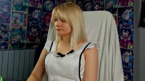 Snapshot of bunny_elsy chatting on June 2026 10:25:02 AM Elsy online show from June 2026 10:25:02 AM