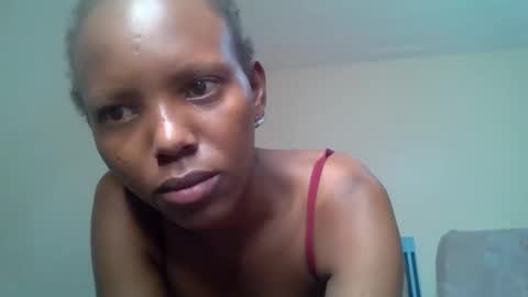 Snapshot of bunnydiva_ chatting on October 2025 06:22:02 AM bunnydiva_ online show from October 2025 06:22:02 AM