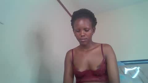 Snapshot of bunnydiva_ chatting on October 2025 05:40:01 AM bunnydiva_ online show from October 2025 05:40:01 AM