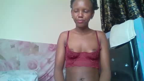 Snapshot of bunnydiva_ chatting on October 2025 01:34:01 PM bunnydiva_ online show from October 2025 01:34:01 PM