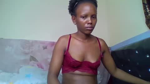 Snapshot of bunnydiva_ chatting on October 2025 04:51:02 PM bunnydiva_ online show from October 2025 04:51:02 PM