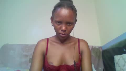 Snapshot of bunnydiva_ chatting on October 2025 08:35:01 AM bunnydiva_ online show from October 2025 08:35:01 AM