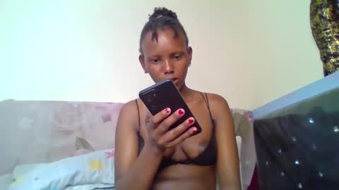 Snapshot of bunnydiva_ chatting on October 2025 06:12:01 PM bunnydiva_ online show from October 2025 06:12:01 PM