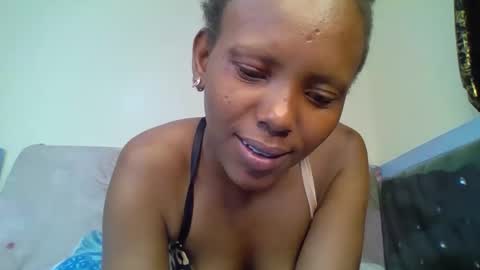 Snapshot of bunnydiva_ chatting on November 2025 07:58:01 PM bunnydiva_ online show from November 2025 07:58:01 PM