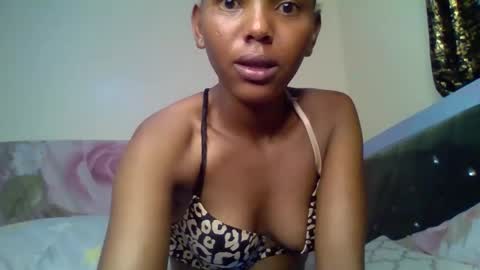 bunnydiva_ online show from December 2025 12:37:02 AM