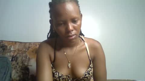 bunnydiva_ online show from April 2026 01:43:01 AM