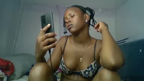 bunnydiva_ online show from May 2026 01:40:01 PM