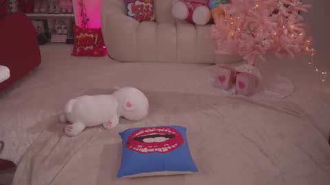 Snapshot of bunnydollstella chatting on December 2024 02:27:02 AM Stella online show from December 2024 02:27:02 AM