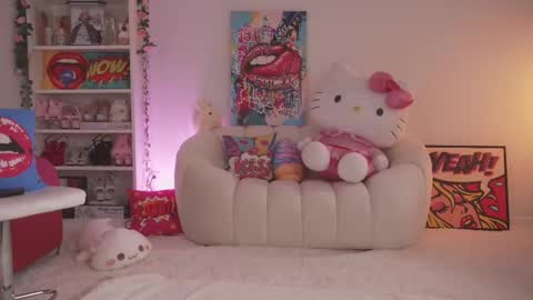 Snapshot of bunnydollstella chatting on February 2025 11:15:01 PM Stella online show from February 2025 11:15:01 PM