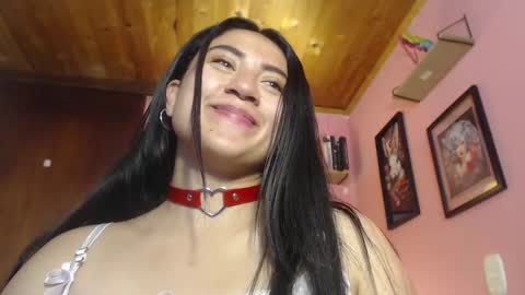 Snapshot of bunnyemilyr0s33 chatting on February 2025 08:31:02 PM bunnyEmilyR0s33 online show from February 2025 08:31:02 PM