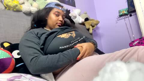 Snapshot of bunnyslittlecum chatting on January 2025 01:58:01 AM Bunnygirl Onyx online show from January 2025 01:58:01 AM