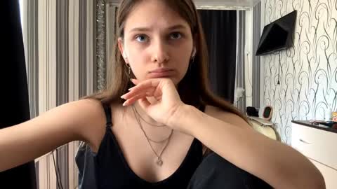 Bella online show from May 2026 11:40:02 AM
