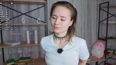 Lizy online show from April 2026 08:33:01 PM