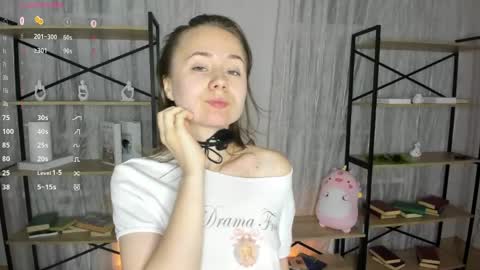 Lizy online show from June 2026 07:39:01 PM