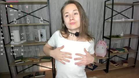 Lizy online show from June 2026 07:14:01 PM