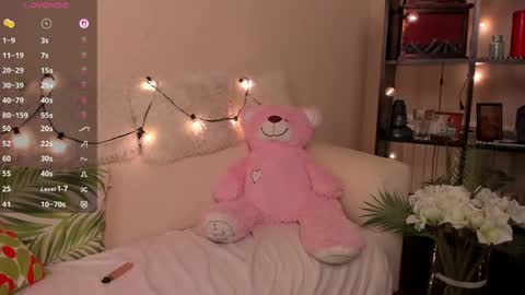 Snapshot of bunnyy_4u chatting on June 2026 03:34:02 PM Lilith online show from June 2026 03:34:02 PM