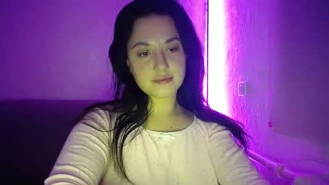 Snapshot of burn_baby_brun chatting on December 2024 04:47:02 PM Cake online show from December 2024 04:47:02 PM