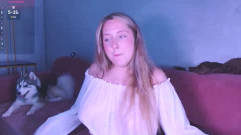 Lissa online show from September 2025 08:47:01 PM