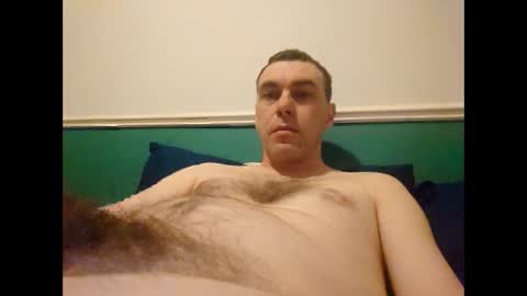 Snapshot of burtz909 chatting on January 2025 01:58:01 PM burtz909 online show from January 2025 01:58:01 PM