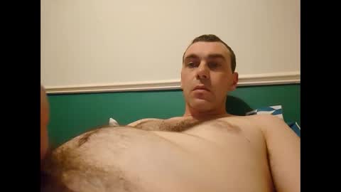 Snapshot of burtz909 chatting on November 2025 06:09:02 PM burtz909 online show from November 2025 06:09:02 PM