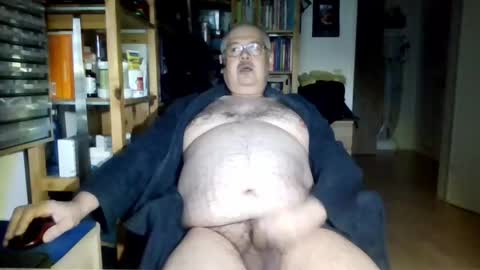 Snapshot of busibaer666 chatting on May 2026 02:16:01 AM busi online show from May 2026 02:16:01 AM