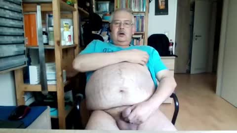 Snapshot of busibaer666 chatting on May 2026 02:00:01 PM busi online show from May 2026 02:00:01 PM