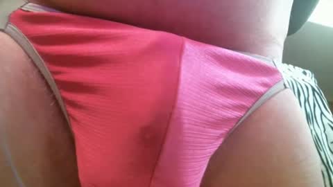 Snapshot of bustinfree chatting on December 2024 03:21:01 PM bustinfree online show from December 2024 03:21:01 PM