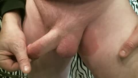 Snapshot of bustinfree chatting on November 2025 09:02:02 PM bustinfree online show from November 2025 09:02:02 PM