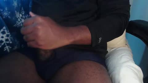 Snapshot of bustingnuts2025 chatting on December 2025 08:39:02 PM Busting online show from December 2025 08:39:02 PM