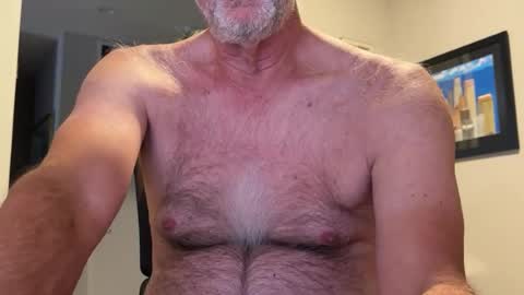 Snapshot of bustinout99 chatting on July 2026 01:04:02 AM afternoon wood online show from July 2026 01:04:02 AM