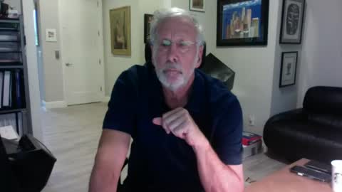 Snapshot of bustinout99 chatting on August 2026 05:16:02 PM afternoon wood online show from August 2026 05:16:02 PM