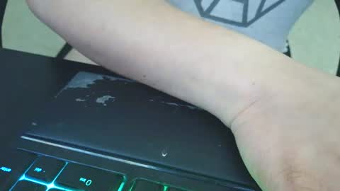 bustinpp online show from June 2026 12:50:01 AM