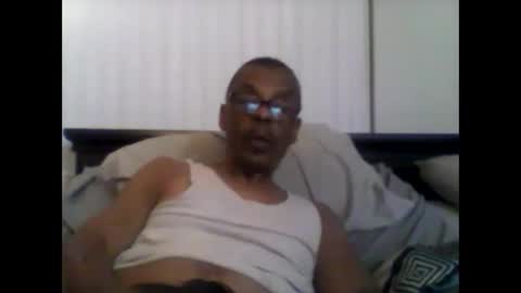 Snapshot of busturgutzgd11 chatting on December 2024 06:21:01 AM Busturgutzgd1 online show from December 2024 06:21:01 AM