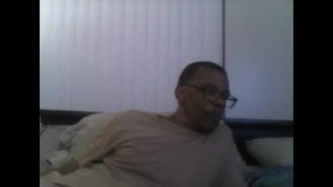 Snapshot of busturgutzgd11 chatting on December 2024 06:54:02 AM Busturgutzgd1 online show from December 2024 06:54:02 AM
