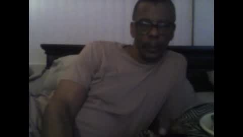 Snapshot of busturgutzgd11 chatting on December 2024 07:07:02 AM Busturgutzgd1 online show from December 2024 07:07:02 AM