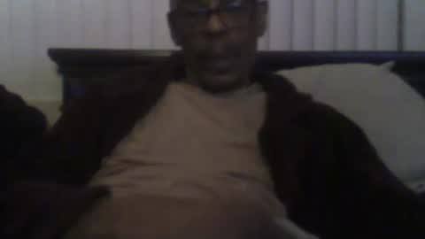 Snapshot of busturgutzgd11 chatting on January 2025 06:30:02 AM Busturgutzgd1 online show from January 2025 06:30:02 AM