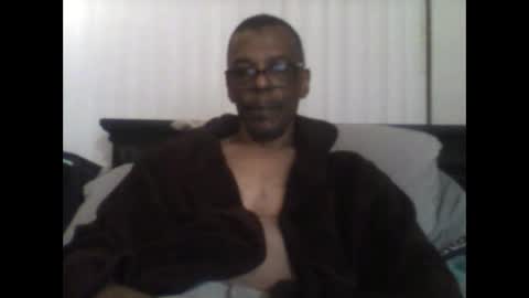 Snapshot of busturgutzgd11 chatting on January 2025 01:33:02 PM Busturgutzgd1 online show from January 2025 01:33:02 PM