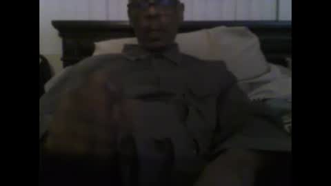 Snapshot of busturgutzgd11 chatting on February 2025 03:11:02 AM Busturgutzgd1 online show from February 2025 03:11:02 AM