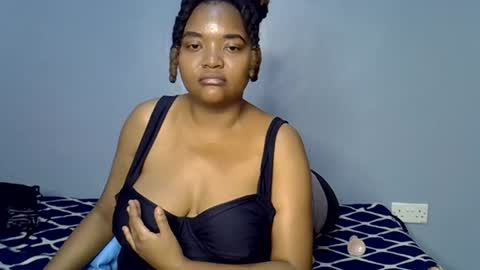 Snapshot of busty_kenzi chatting on July 2026 06:10:02 PM busty kenzi online show from July 2026 06:10:02 PM