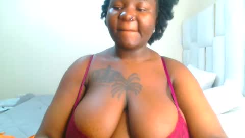 Snapshot of busty_mellons69 chatting on March 2026 08:18:02 AM busty_mellons69 online show from March 2026 08:18:02 AM