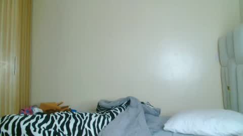 busty_mellons69 online show from April 2026 07:01:01 AM