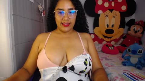 Snapshot of busty_nahiara chatting on February 2025 05:23:02 PM Nahiara online show from February 2025 05:23:02 PM