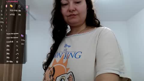 Emma online show from November 2025 10:04:01 AM