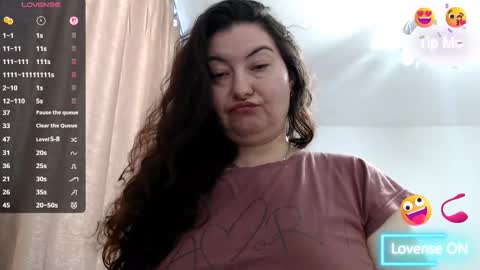 Snapshot of bustyemma chatting on February 2026 08:35:02 AM Emma online show from February 2026 08:35:02 AM