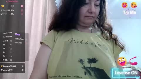 Snapshot of bustyemma chatting on March 2026 09:45:02 AM Emma online show from March 2026 09:45:02 AM