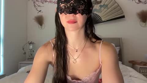Snapshot of busy_bee69 chatting on May 2026 09:35:02 PM busy_bee69 online show from May 2026 09:35:02 PM