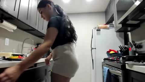 Snapshot of butter_pecanxoxo chatting on September 2025 12:32:02 AM butter_pecanxoxo online show from September 2025 12:32:02 AM