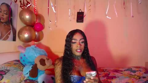 butterfly_rouse online show from November 2025 10:32:02 PM