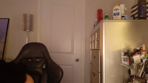 Snapshot of butterflybootyy chatting on March 2026 06:21:01 AM butterfly booty online show from March 2026 06:21:01 AM