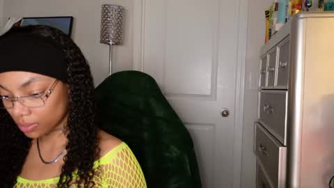 butterfly booty online show from April 2026 01:52:01 AM